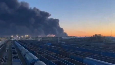 POŽAR U VELIKOM TRŽNOM CENTRU Haos u Poljskoj (VIDEO)