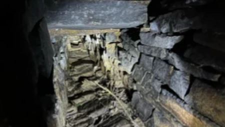 IZAŠAO U ŠETNJU, ONDA JE VIDEO MRAČNO STEPENIŠTE Tamo ga je zatekao užasan prizor (FOTO)