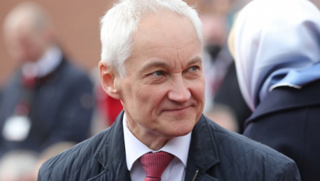 ON ĆE ZAUZETI FOTELJU ŠOJGUA! Evo ko je Andrej Belousov, budući ministar odbrane!