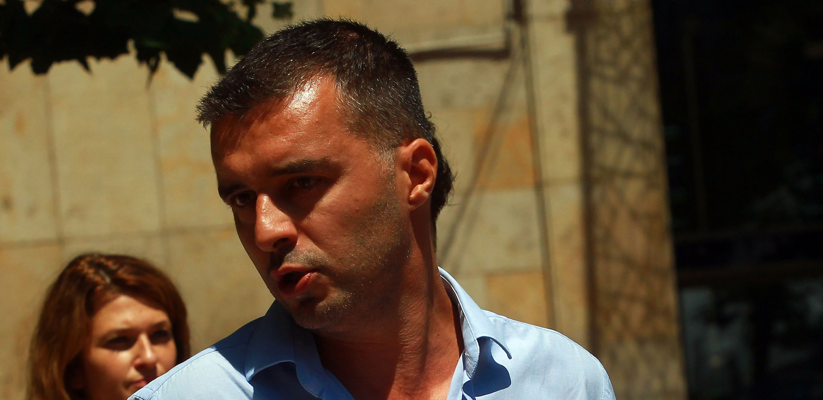 DOĐOH, SLIKAH SE S KRAVAMA, POBEGOH... Ili kako je Savo Manojlović postao poljoprivrednik na jedan dan