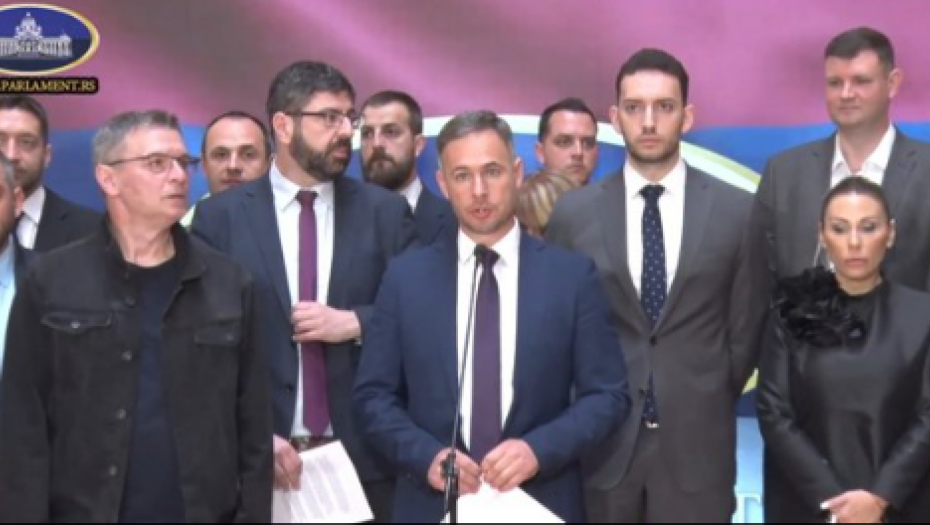 OVO SU SVI DETALJI U toku je žestoka borba za mesto lidera opozicije