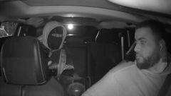 IZAŠAO IZ AUTOMOBILA, PA PUCAO U TAKSISTU Haos u Americi (VIDEO)