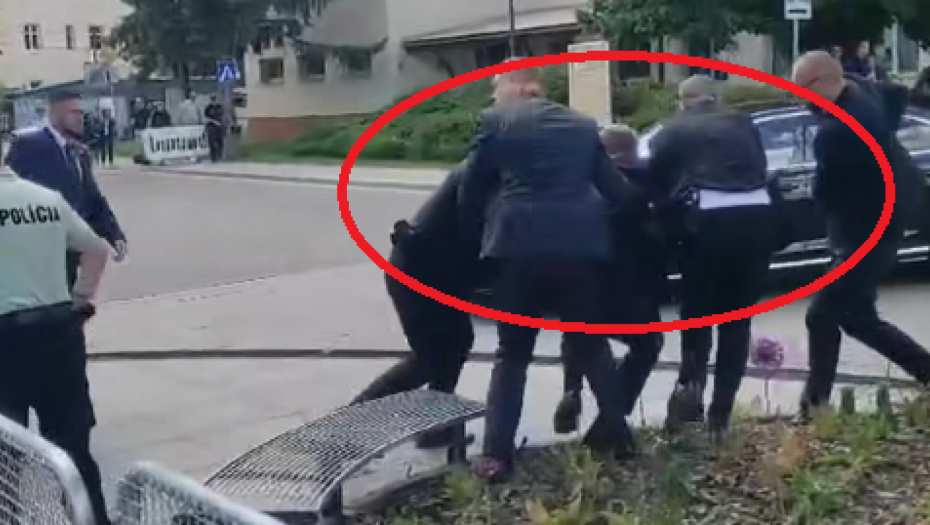 ZDRAVSTVENO STANJE ROBERTA FICA Održan medicinski konzilijum, poznato gde nastavlja lečenje