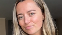 SPREMILA SE DA IZAĐE, A ONDA POGLEDALA DOLE Propala u zemlju kada je shvatila šta je zaboravila, za sekund izbegla katastrofu!