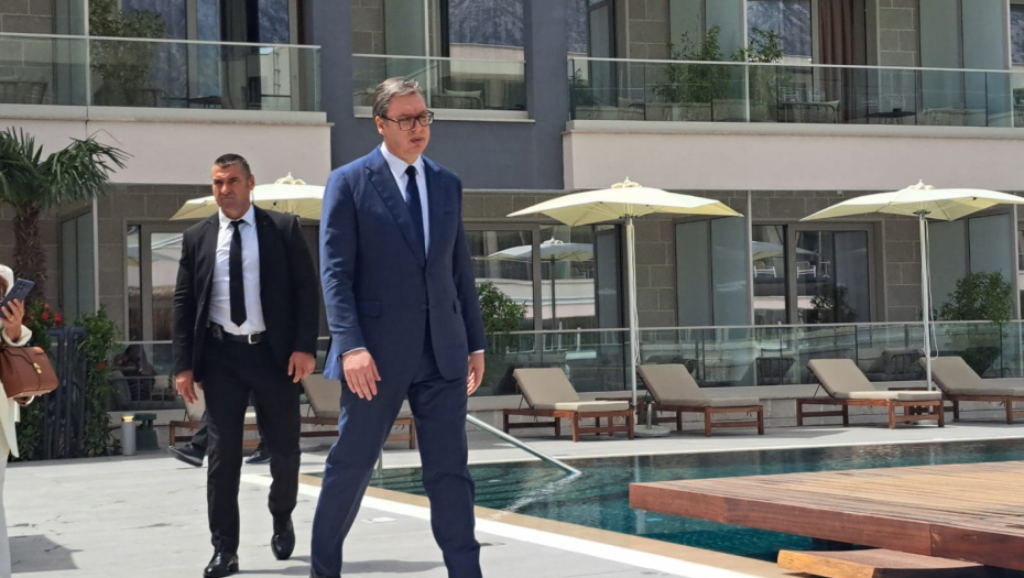 VUČIĆ PROZREO JOŠ JEDAN TRIK ALJBINA KURTIJA "Ko ste vi da...?"