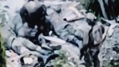 OBJAVLJEN SNIMAK AKCIJE UKRAJINSKIH SPECIJALACA Tvrde da su zarobili Ruse u Harkovskoj oblasti (VIDEO)