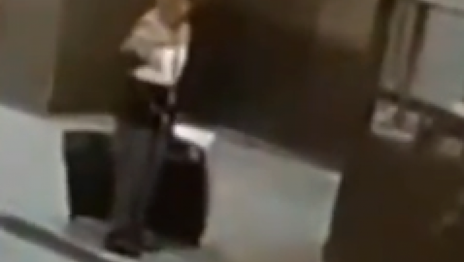 PAR UKRAO SEF U KOM JE BILO SKORO MILION EVRA Mužu dala ključ od kancelarije (VIDEO)
