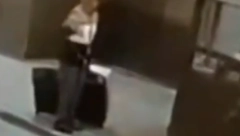 PAR UKRAO SEF U KOM JE BILO SKORO MILION EVRA Mužu dala ključ od kancelarije (VIDEO)