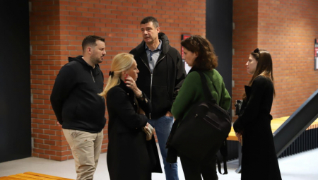 NASTAVLJANO SUĐENJE RODITELJIMA DEČAKA ZA UBISTVO Svedočila i  direktorka "Ribnikara"