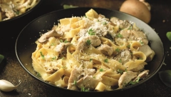 ALFREDO PASTA SA PILETINOM Najbolji italijanski recept za aromatični delikates, a gotova za 15 minuta