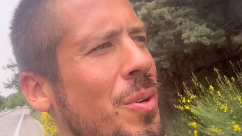 NIKOLA ROKVIĆ IZGUBLJEN U ŠUMI PUNOJ VUKOVA Pevač preplašen pao sa nizbrdice: "Ne bi se vratio odatle"