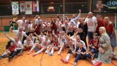 ISTORIJA CRVENO-BELIH Rukometašice Zvezde po prvi put šampionke Srbije, kompletirana dupla kruna