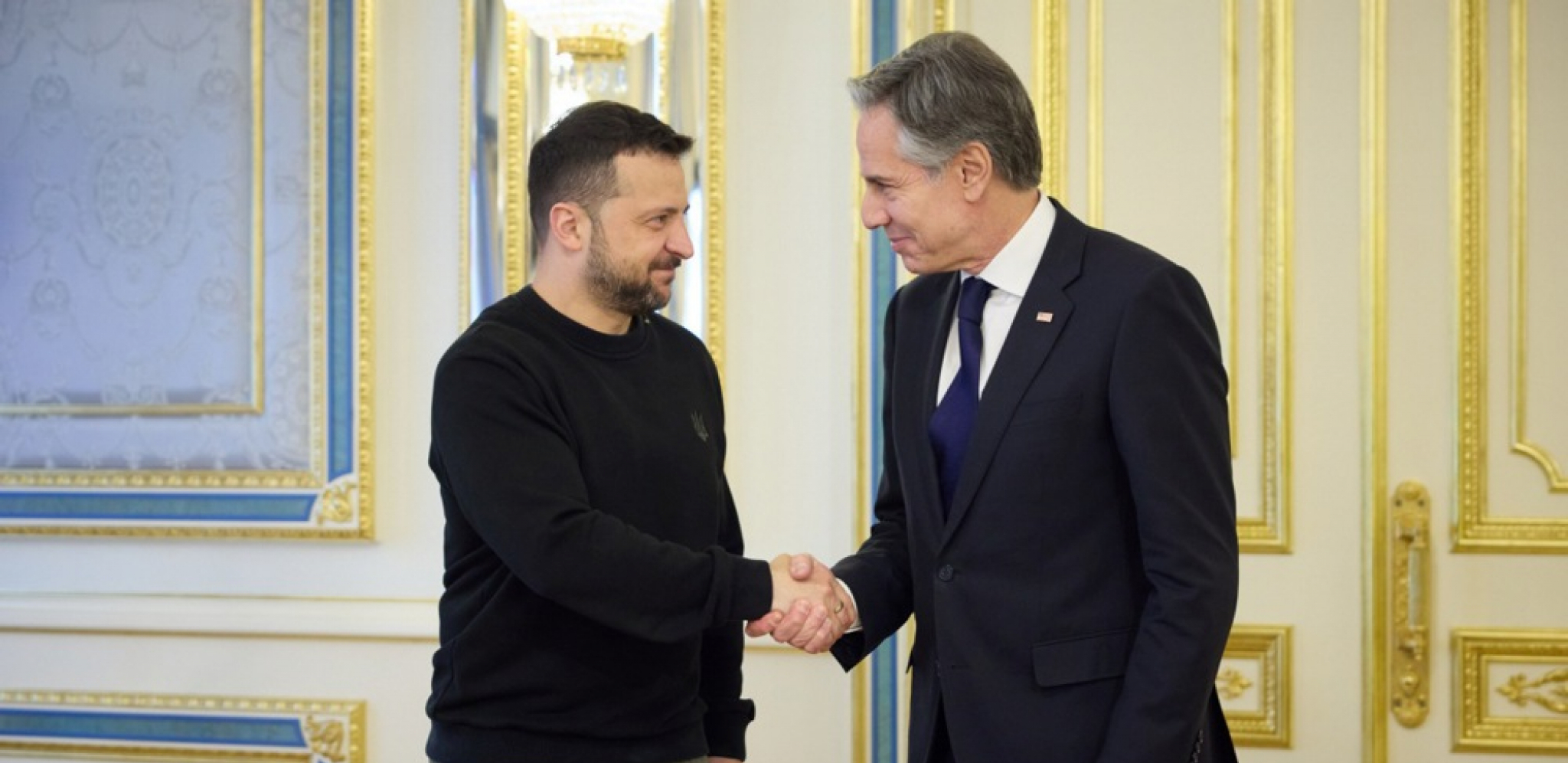 BIVŠEM AGENTU CIA ZAPAO ZA OKO NEOBIČAN DETALJ Šta krije snimak susreta Zelenskog i Blinkena?