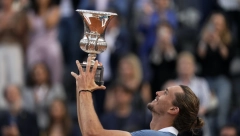 ZVER(EV) IMPERATOR RIMA Nemac posle sedam godina ponovo slavio u Večnom gradu