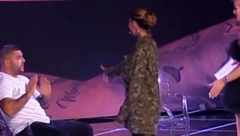 SKLONI JE DUŠICE, RECI JOJ DA SEDNE! Javnost ostala u šoku nakon Asminove reakcije u uživo programu!