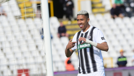 NEZAUSTAVLJIVI SALDANJA Bivši napadač Partizana nastavlja da trese mreže u Mađarskoj