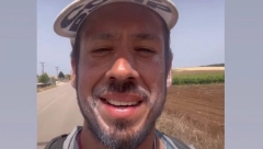 NIKOLA ROKVIĆ PRODAJE PATIKE U KOJIMA JE PEŠAČIO DO GRČKE! Neće vam biti dobro kada pročitate koja cifra je u pitanju