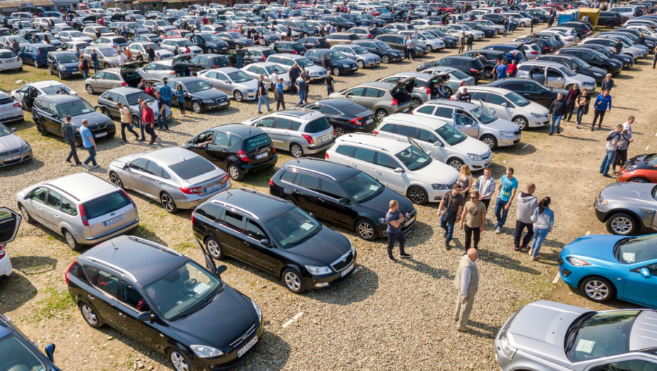 POLOVNJAK KOŠTA 7 PUTA MANJE, ALI KRIJE NEVIĐENE TROŠKOVE! Ako kupujete auto, ovaj model izbegavajte!
