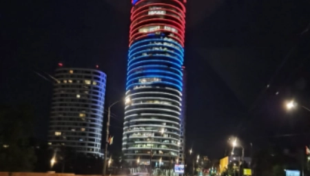 HVALA, PRIJATELJI! Večeras na Kuli Beograd imena svih država koje su protiv rezolucije