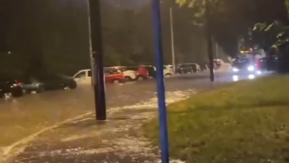 KO JE NA BANJICI, IMA DA VESLA Autobusi ne idu, imate šanse da prođete samo u ČAMCU! (VIDEO)