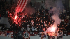 ZBOG NJEGA JE PREKINUTO FINALE Dečak utrčao na teren, obezbeđenje htelo da reaguje, Ivanić ga zaštitio (VIDEO)