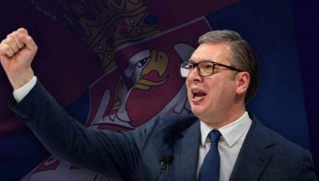 STRAVIČNE UVREDE I NAPAD NA PREDSEDNIKA SRBIJE "Vučić je silovatelj koji je pao na testu inteligencije" (VIDEO)