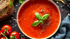 NIJE ZA SVAKOGA Iako veoma zdrava paradajz čorbu nikako ne bi smela da jede ova grupa ljudi