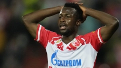 ZVEZDA OSTAJE BEZ MILIONA EVRA Propao transfer Bukarija u Ameriku, razlog je neverovatan