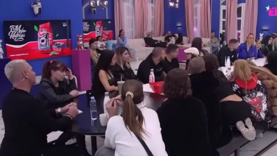 ZADRUGARKA KAŽNJENA TROMESEČNIM HONORAROM Prekršila strogo pravilo, Veliki šef hitno reagovao