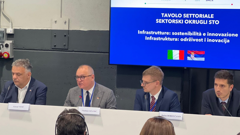 Vesić na Forumu u Trstu pozvao italijanske kompanije da se uključe u infrastrukturne projekte u Srbiji