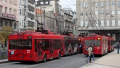 UDES U BEOGRADU, STVARA SE GUŽVA Sudarili se trolejbus i dva automobila u popodnevnim časovima