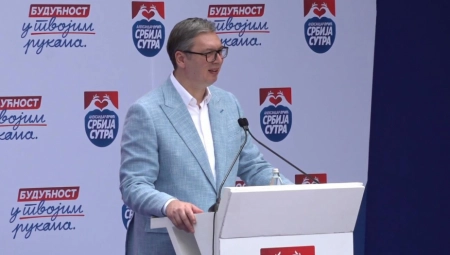 "U SVETU KREĆE LUDILO, SRBIJI NISU POTREBNE SVAĐE!" Održan skup Izborne liste "Aleksandar Vučić - Valjevo sutra" (VIDEO)