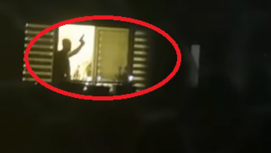 BRAĆE JERKOVIĆ ILI DIVLJI ZAPAD? ŠOK snimak od sinoć, lik pucao 7 puta iz pištolja - mreže "gore" (VIDEO)