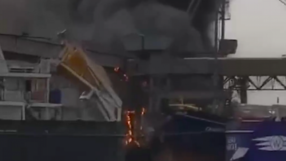 CRNI DIM SE DIŽE U NEBO Veliki požar u Rusiji (VIDEO)