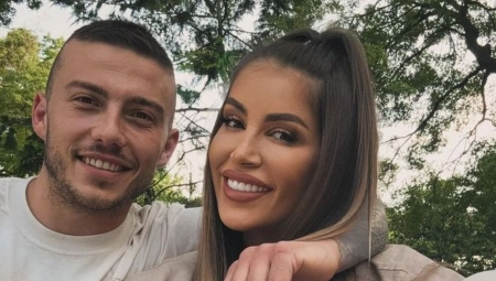 DALILA DRAGOJEVIĆ OBJAVILA FOTKU SA PLAŽE! Rijaliti učesnica bez trunke šminke, ljudi u šoku zbog njenog izgleda!