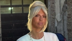 "OTVARAMO VRATA MRŽNJE I STRADANJA" Jelena Karleuša zapenila od besa: "Mi smo planeta zla i zločina"