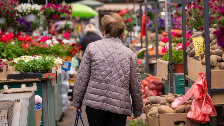 ŠOK CENA NA FUTOŠKOJ PIJACI: Kilogram ovog povrća dođe i do 700 dinara!
