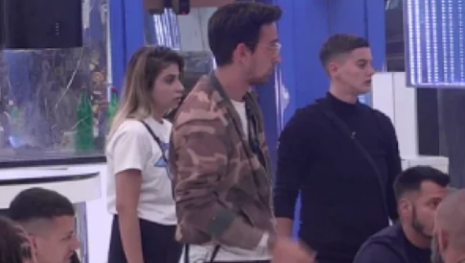 ORILO SE IMANJEM U ŠIMANOVCIMA! Haos u programu uživo, otkriveno šta se desilo između Anđele i Luke!