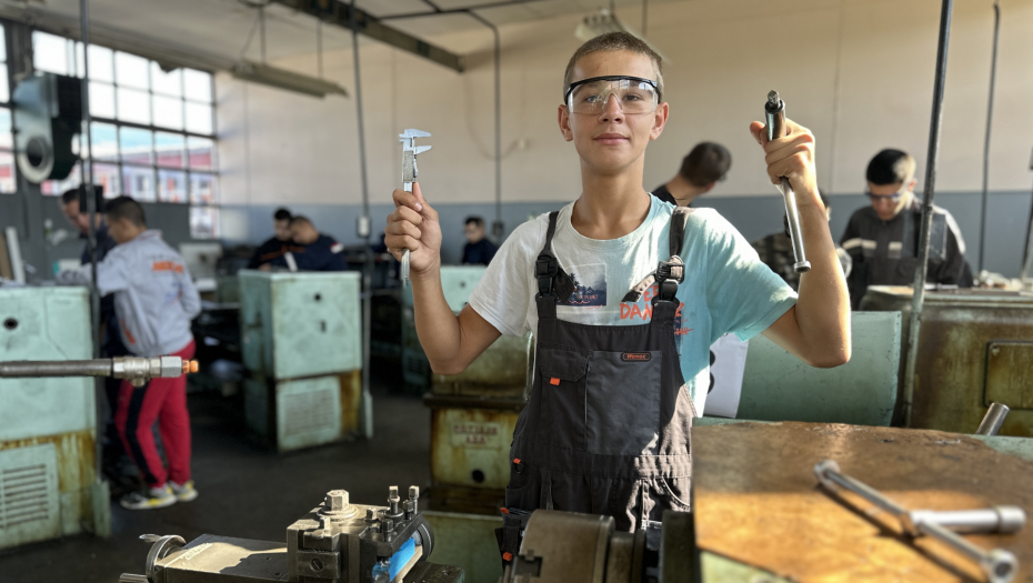 KO KAŽE DA SRBIJA NEMA MAJSTORA? Ova škola pokazuje da mladi ipak žele da budu i bravari i zavarivači