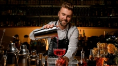 „MI SMO TO PILI PRE 30 GODINA“ Stranci tek sad otkrili ovo piće, komentari naših ljudi su urnebesni!