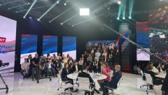 VODITELJKA SE ONESVESTILA U EMISIJI UŽIVO! Počela da se trese, pa pala sa stolice, šok!
