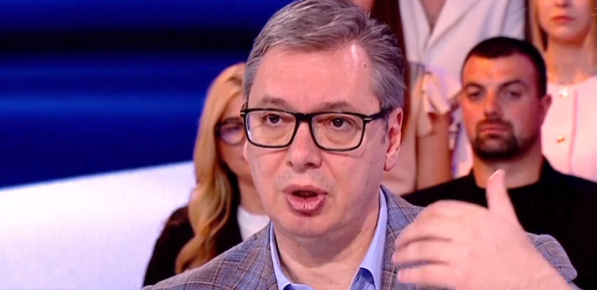 NAŠ JE POSAO DA SRBIJA IDE NAPRED Vučić ukazao šta je zajedničko u politici i sportu