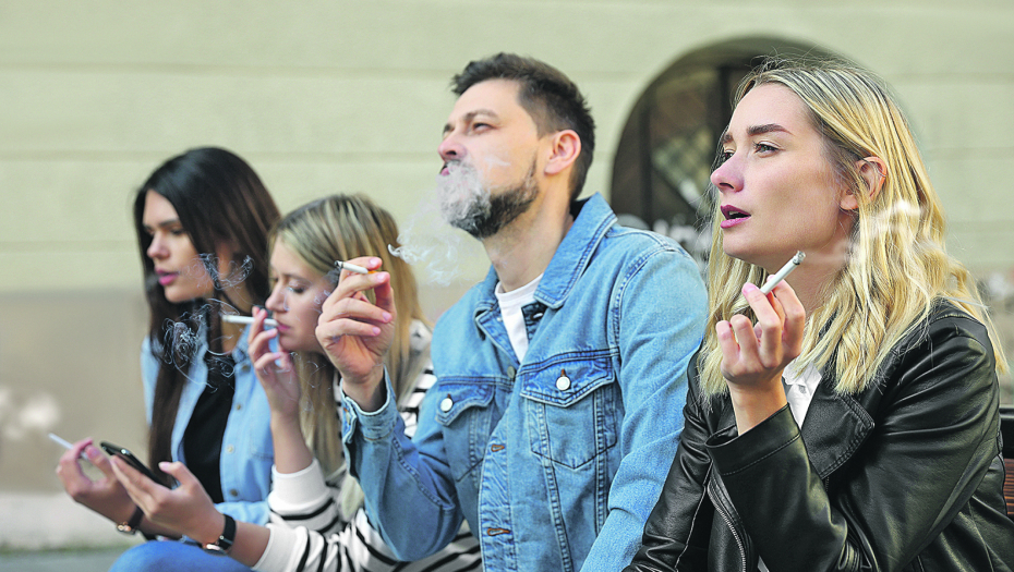 SRBIJA UVODI SKRINING NA NAJSMRTONOSNIJI RAK Ova grupa građana prva je na udaru karcinoma, dnevno od njega umre čak 13 LJUDI!