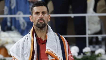 ODMARA OD TENISA Evo gde je "uhvaćen" Novak, otišao kod prijatelja da bude deo istorije (VIDEO)