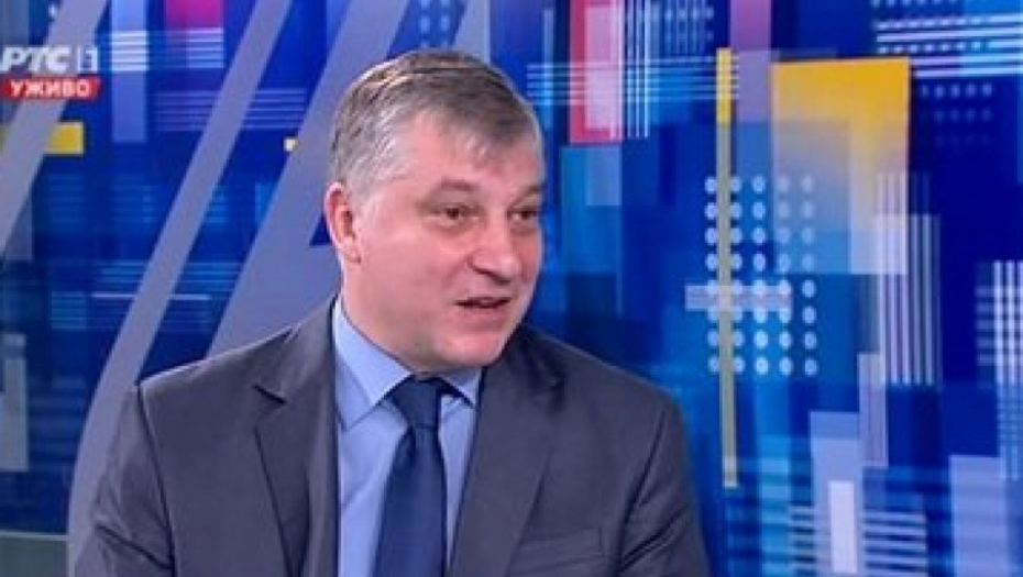 PREDSEDNIK GRADSKE IZBORNE KOMISIJE Sva biračka mesta u Beogradu otvorena na vreme, izbori protiču u redu