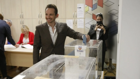 Stefan Krkobabić glasao u Novom Beogradu