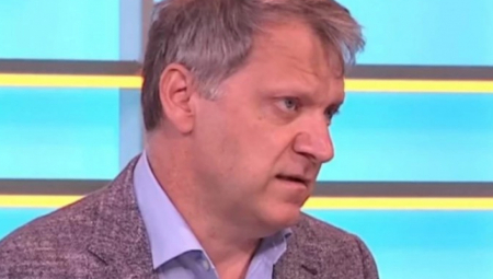 PRITAJENA BOMBA! Bole vas noge, peckaju, crvene? Dr Jocić kaže da za ovu grupu ljudi nema sunčanja, masaže...