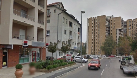 TIPOVALI GA ISPRED BANKE, PA GA NAPALI Čoveka u Mirijevu ranili nožem i oteli mu 4.500 evra!