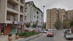 TIPOVALI GA ISPRED BANKE, PA GA NAPALI Čoveka u Mirijevu ranili nožem i oteli mu 4.500 evra!