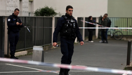 UBIO ČOVEKA ISPRED BAŠTE RESTORANA Užas u Francuskoj